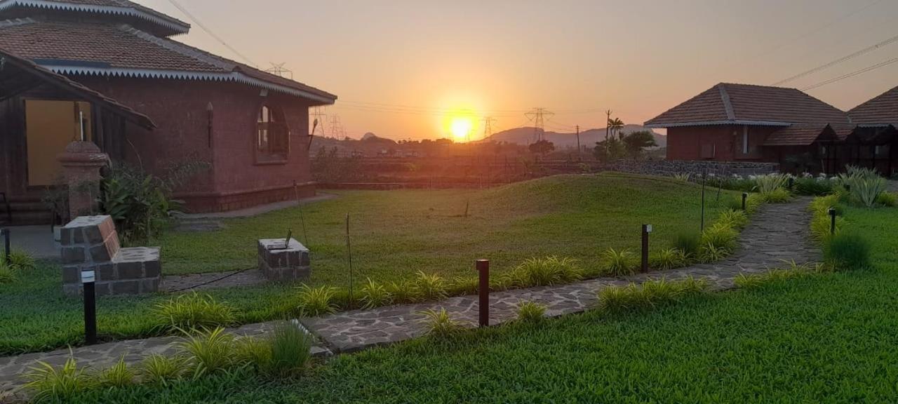 Umbartha Resort Naneghat Ghatghar Exterior photo